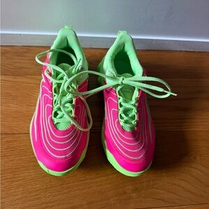 Nike Giannis Immortality 4 Basketball Kids Sneakers - Lime/hyperpink.